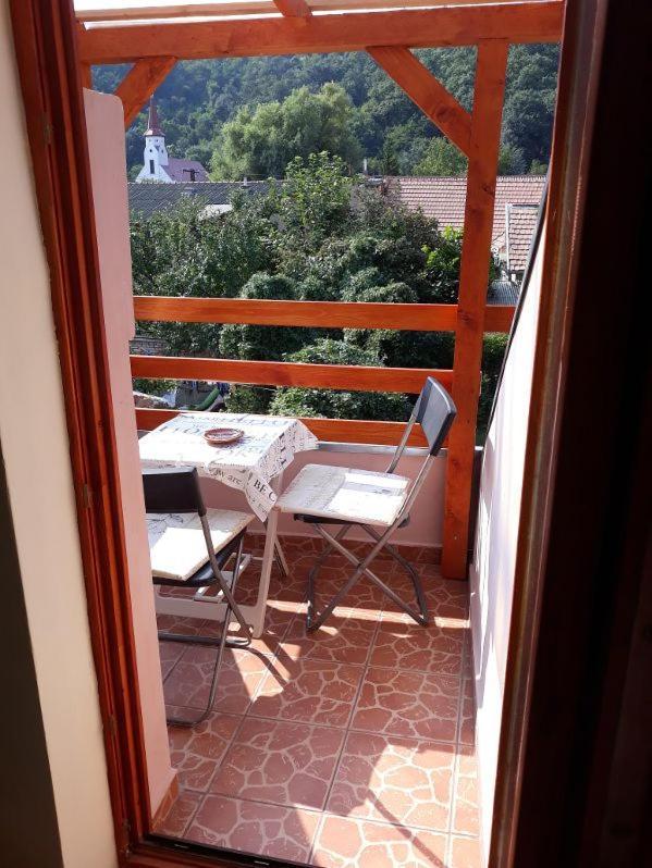 Kis Rigó vendégház Salgotarjan Exterior foto